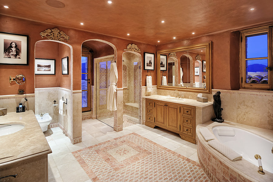 MANOIR_master bedroom_bath