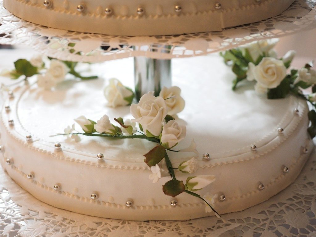 cake, wedding cake, cream pie